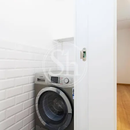 Moderno Y Bonito Apartamento En Urgell Apartment Barcelona